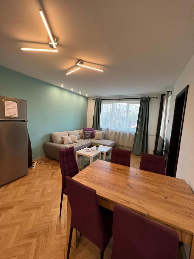 סופיה Al Malina 3Bdr Family Apt With Parking Space Near Airport And Iec מראה חיצוני תמונה