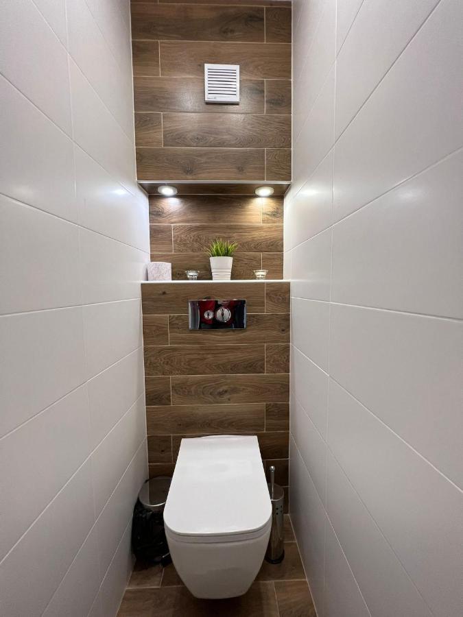 סופיה Al Malina 3Bdr Family Apt With Parking Space Near Airport And Iec מראה חיצוני תמונה